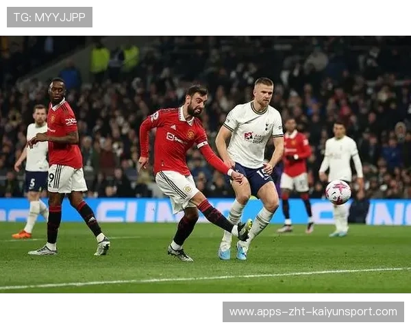 维拉换人提速冲刺，末段仍压制，维拉首发